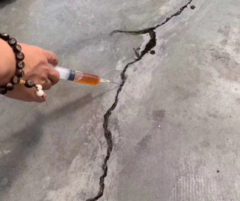 南江混凝土裂缝修补技术详解​